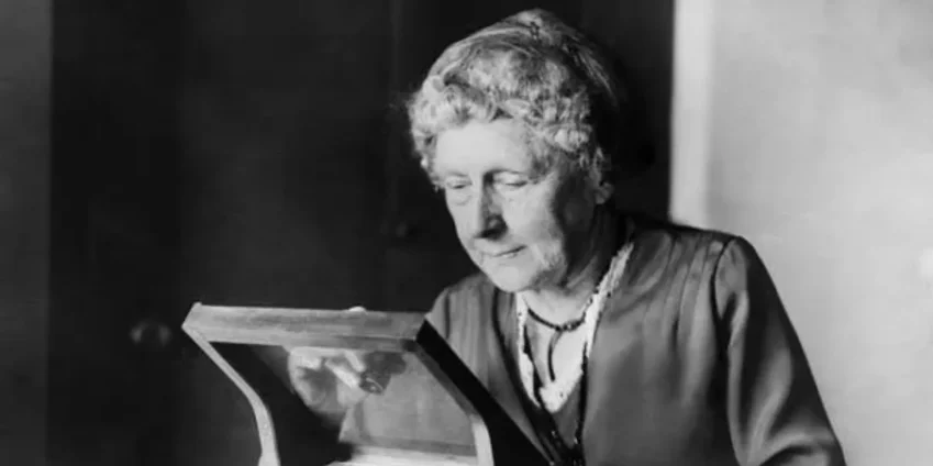 Annie Jump Cannon: The Deaf Astronomer Who Lined Up the Stars